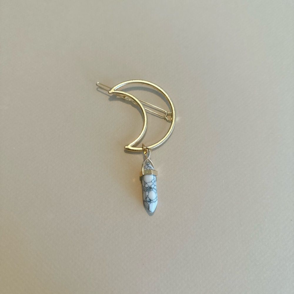 Boho moon hair clip M956